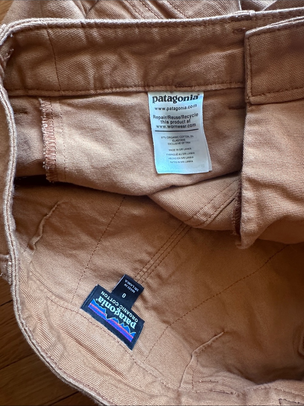 Patagonia Casual Women's Tan High-Rise Cotton Shorts - Picture 4 of 4